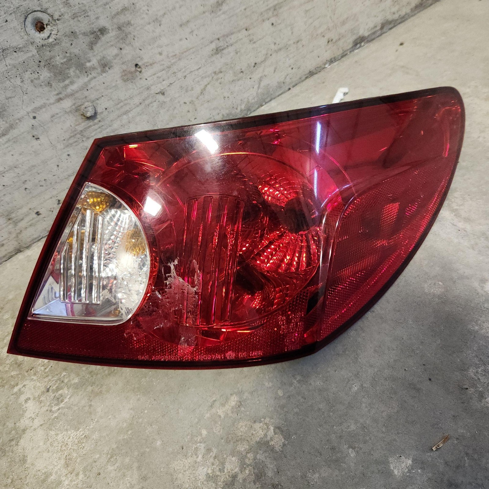Chrysler Sebring Tail Light Lamp 2007 Passenger Rear Right Outer Red OEM 2.4L