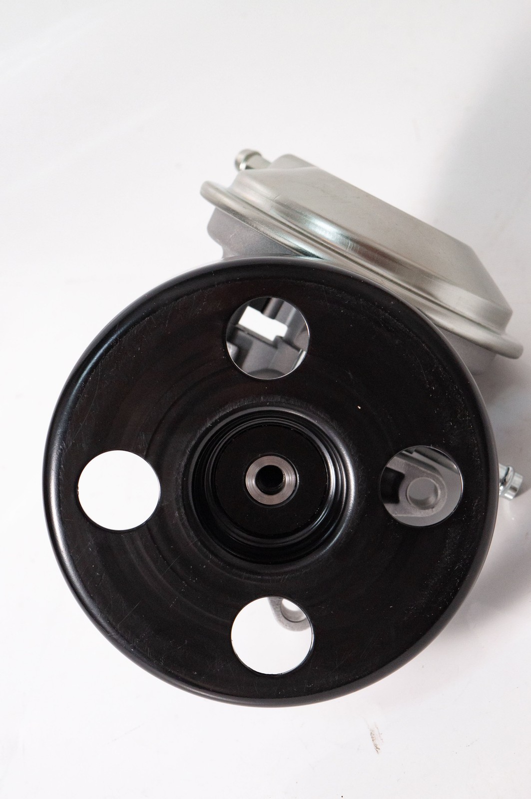 97241035 Vacuum Pump with Pulley for Isuzu NPR NPR-HD L05 L31 LQ4 LY6 L96 3.0L