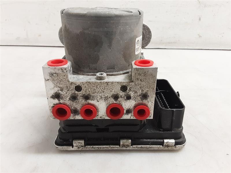 Used ABS Hydraulic Assembly fits: 2021 Jeep Gladiator w/o forward collision warn
