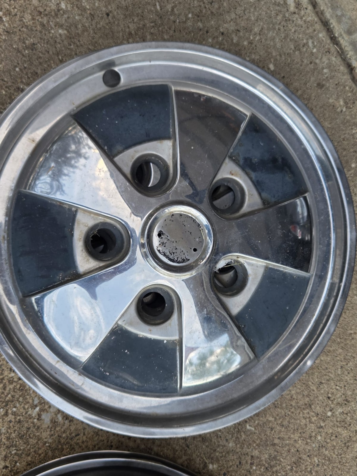 Rover V8 P6 3500S Original Wheel Cover Trim Hub Cap No Center Emblem