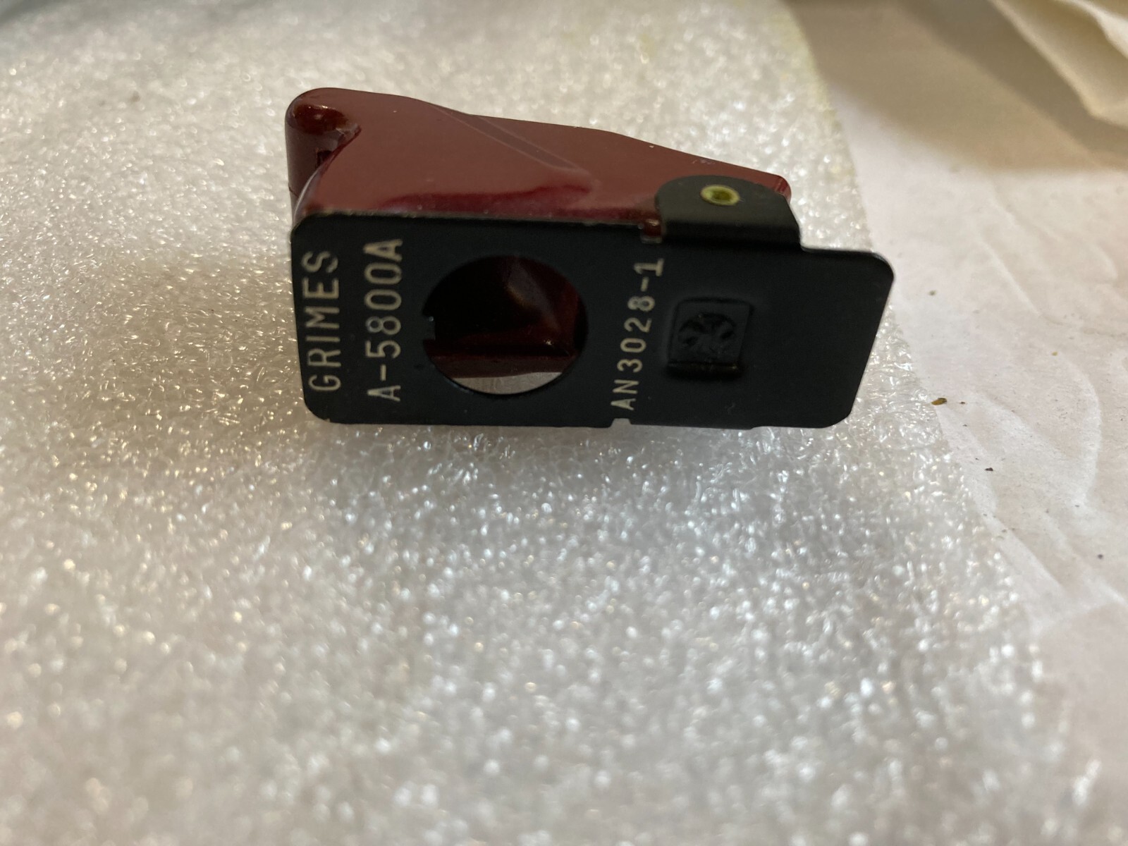 Dehavilland DHC-2 Beaver Switch Guard C2N2301-2 S/A AN3028-1 SA MS25224-1 New