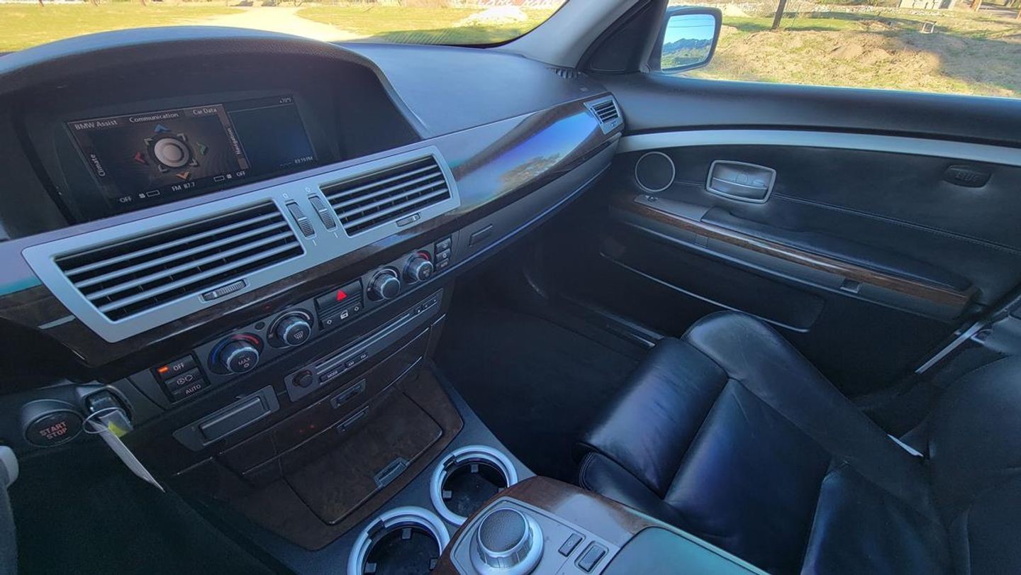 2006 BMW 750Li