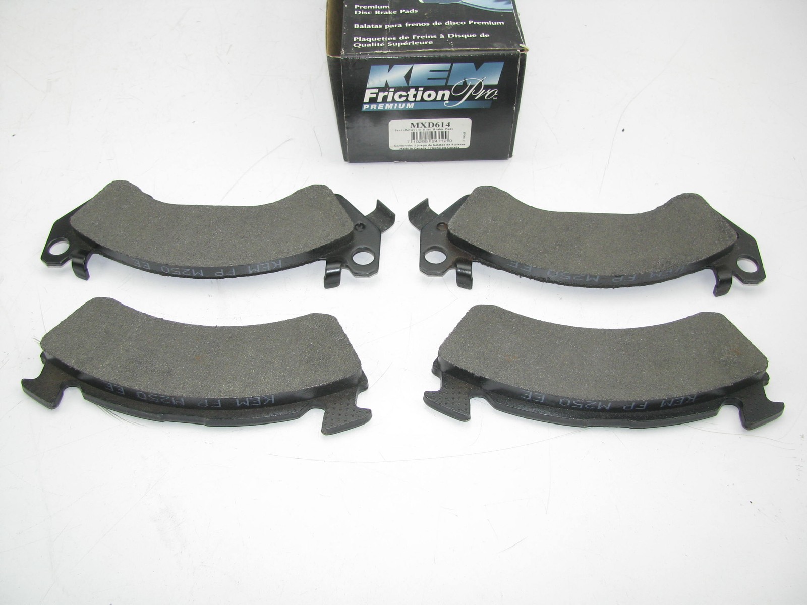 Kemparts MXD614 Semi-Metallic Disc Brake Pads – Front
