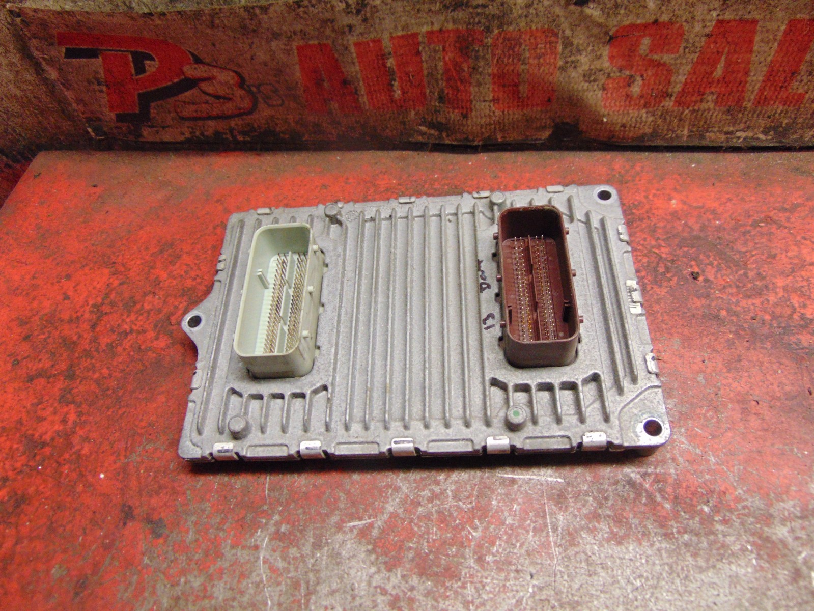 13 Dodge Dart 2.0 engine computer p05150688ad ecm ecu