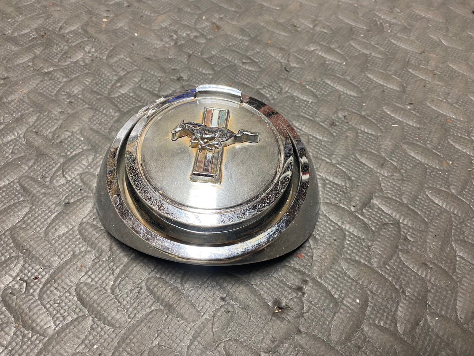 1969 Ford Mustang Pop Open Gas Cap C9ZA-9A112-A