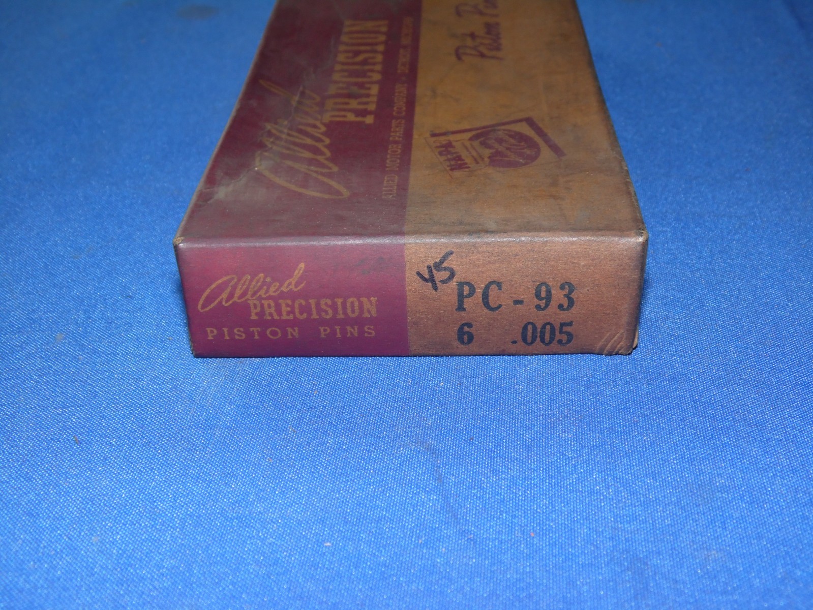 NOS Vintage Allied Motor Parts APC Napa PC-93 .005 Piston Wrist Pin – Set of 6