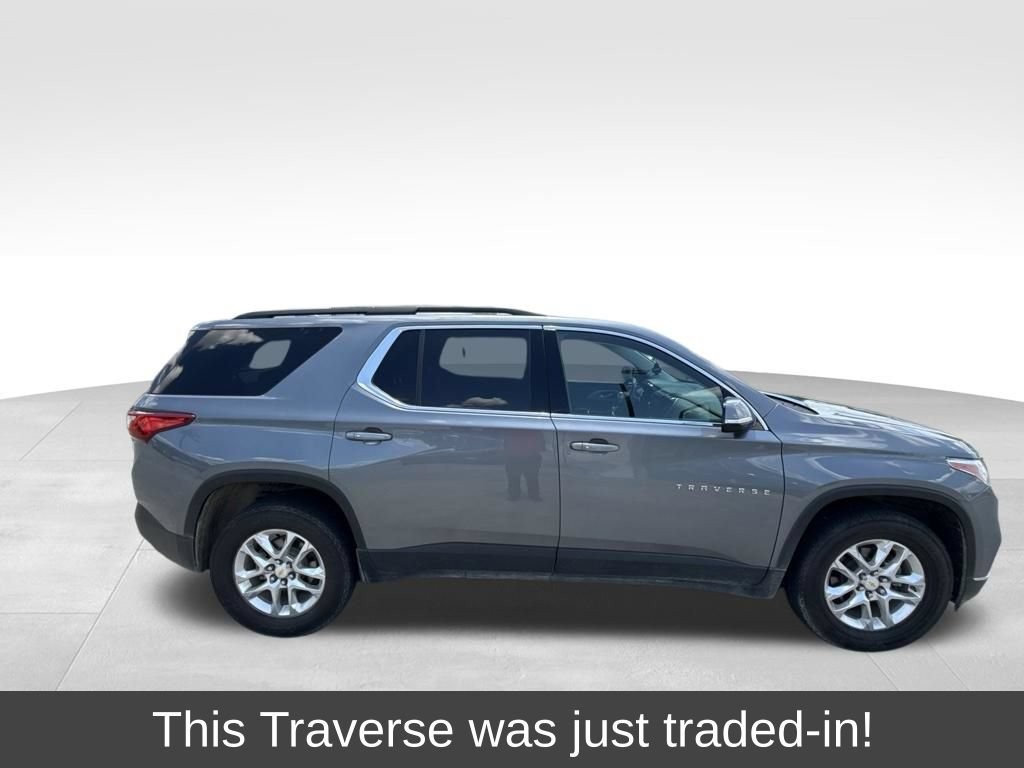 2020 Chevrolet Traverse LT Cloth