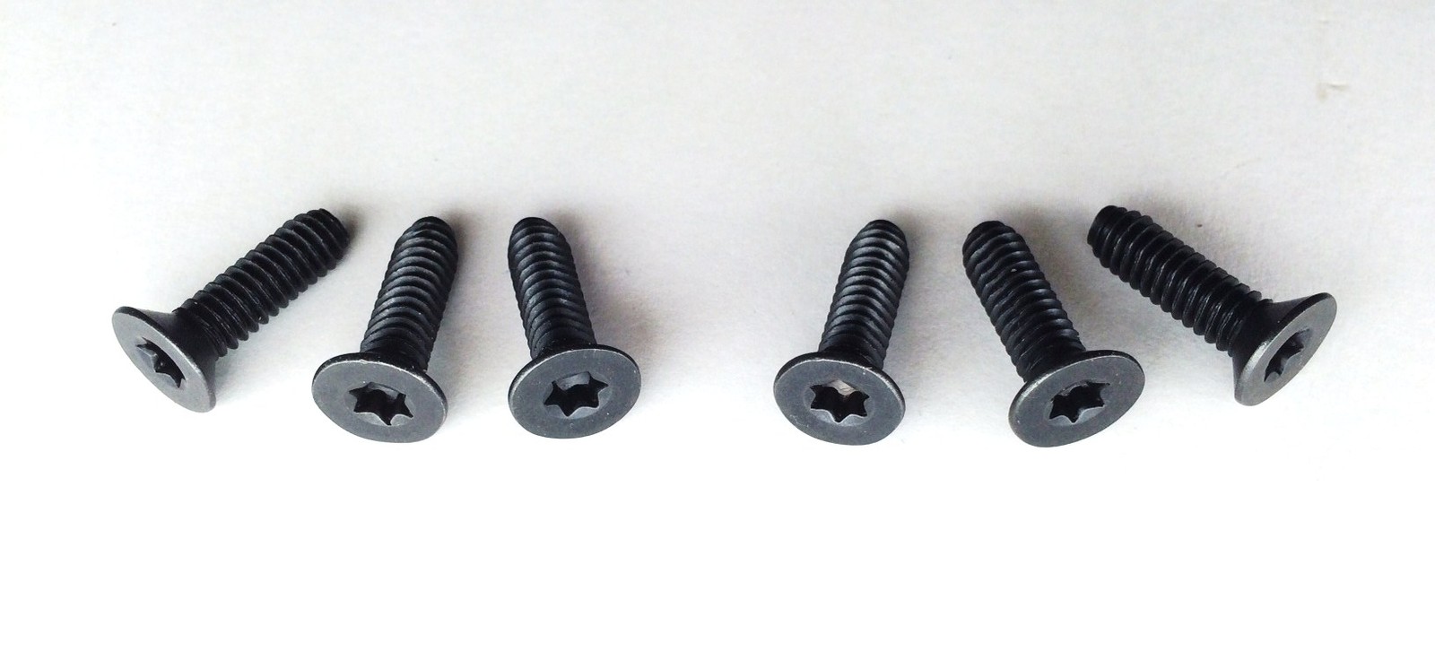 6 Ea / Side Mirror Torx Screws / Bolts / Fits Jeep Wrangler YJ 1987 to 1995
