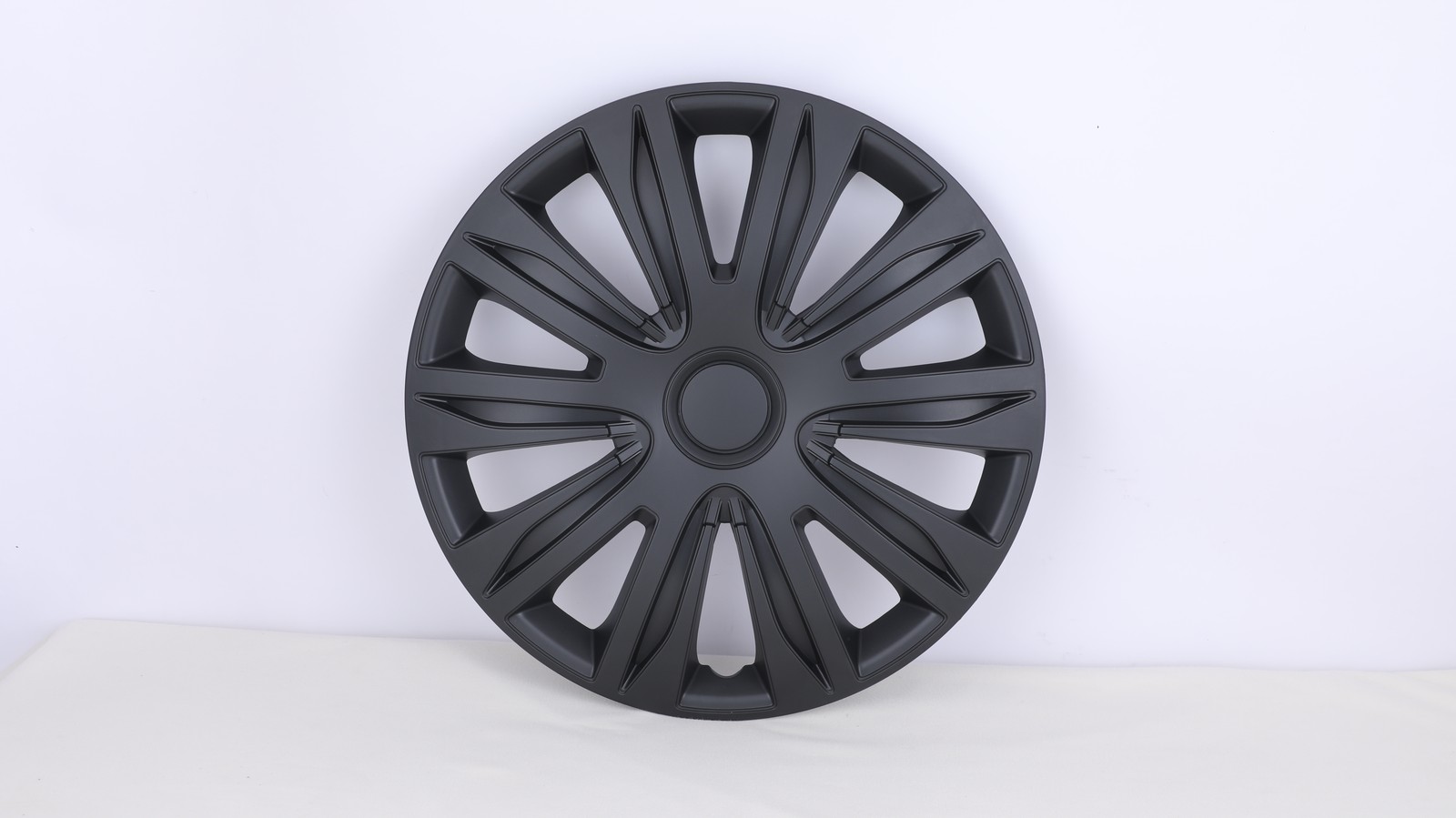 17 inch Set of 4 Black Wheel Covers Snap On Hub Caps fits 17″ Tire & Steel Rim