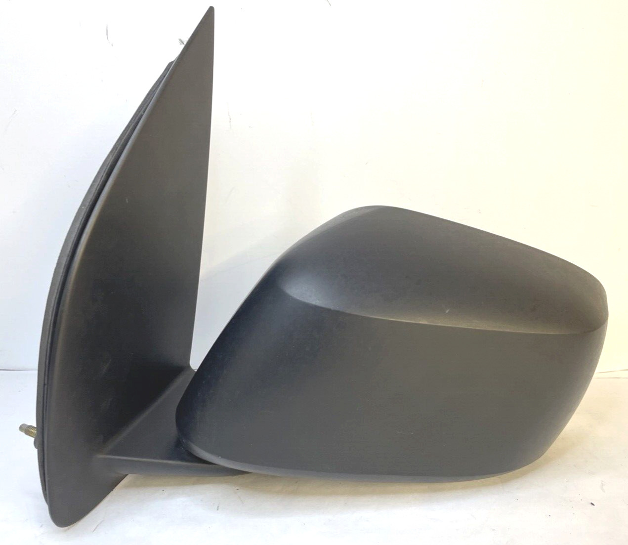 2005-21 Nissan Frontier LH Driver Side Mirror Power non-Heated OEM 128-52872L