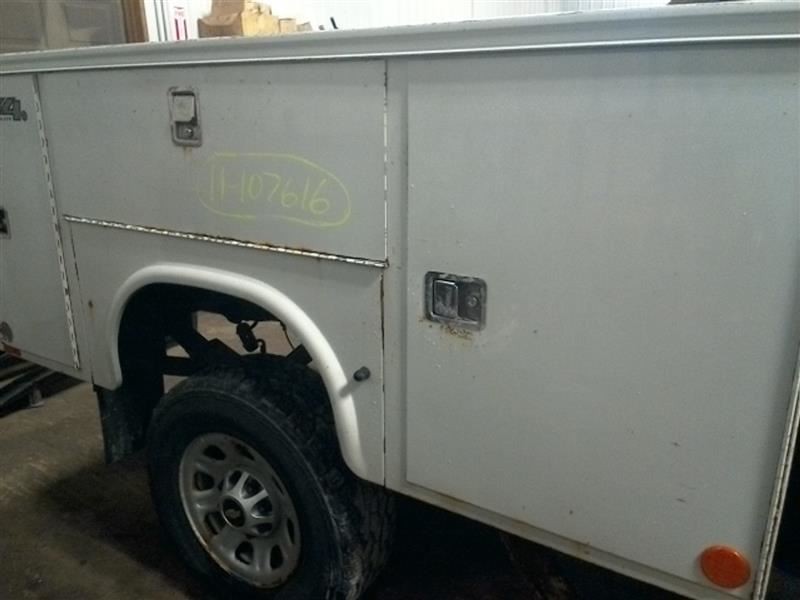 Front Drive Shaft Fits 11-18 SIERRA 2500 PICKUP 10174452