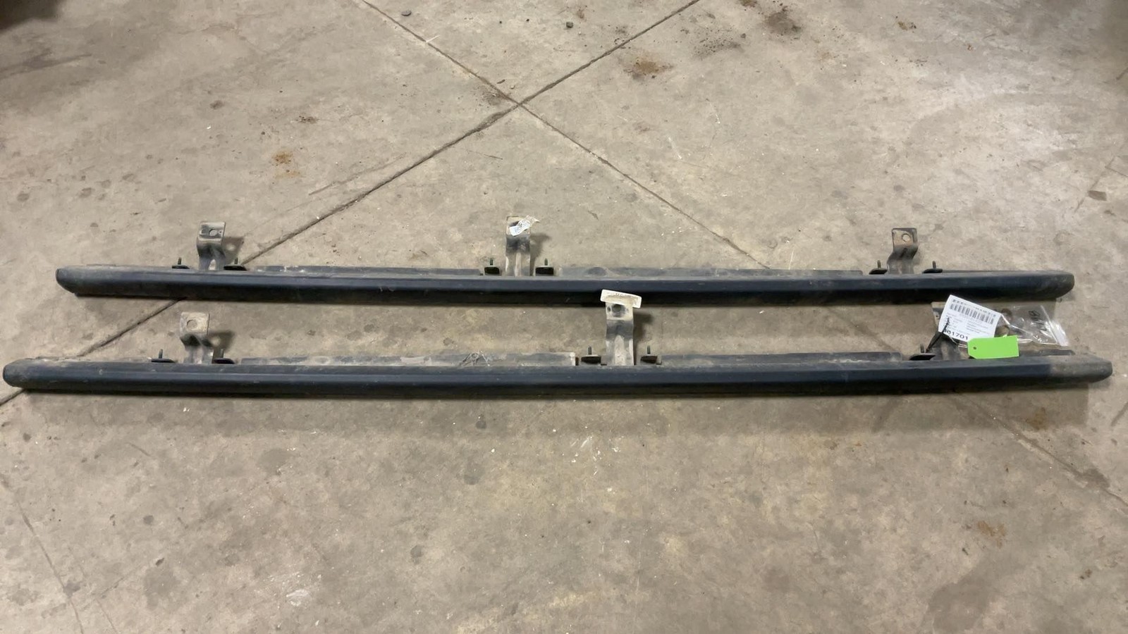 Jeep Wrangler JK OEM 4 Door Rubicon Enhanced Rubi Side Rails 2007-2018 0101433