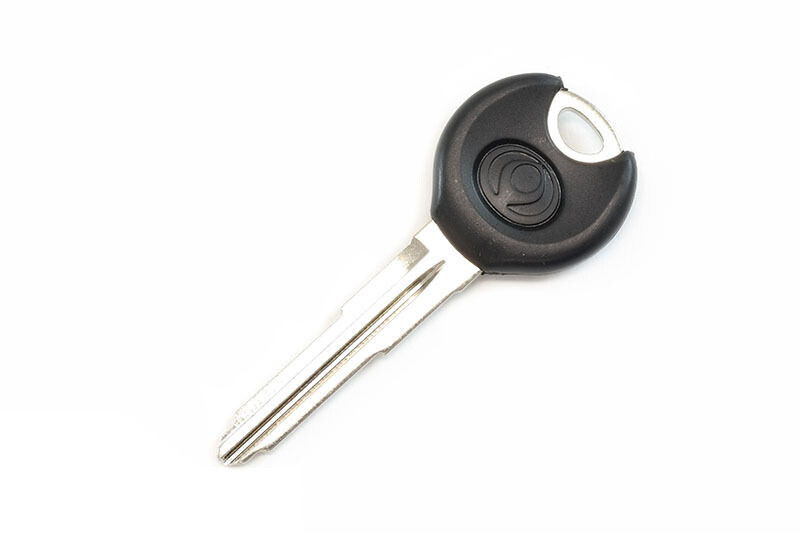 Mazda MX-3 MX-6 323 626 929 Miata MPV Protege RX-7 Key Blank OEM NEW FD01-76-201