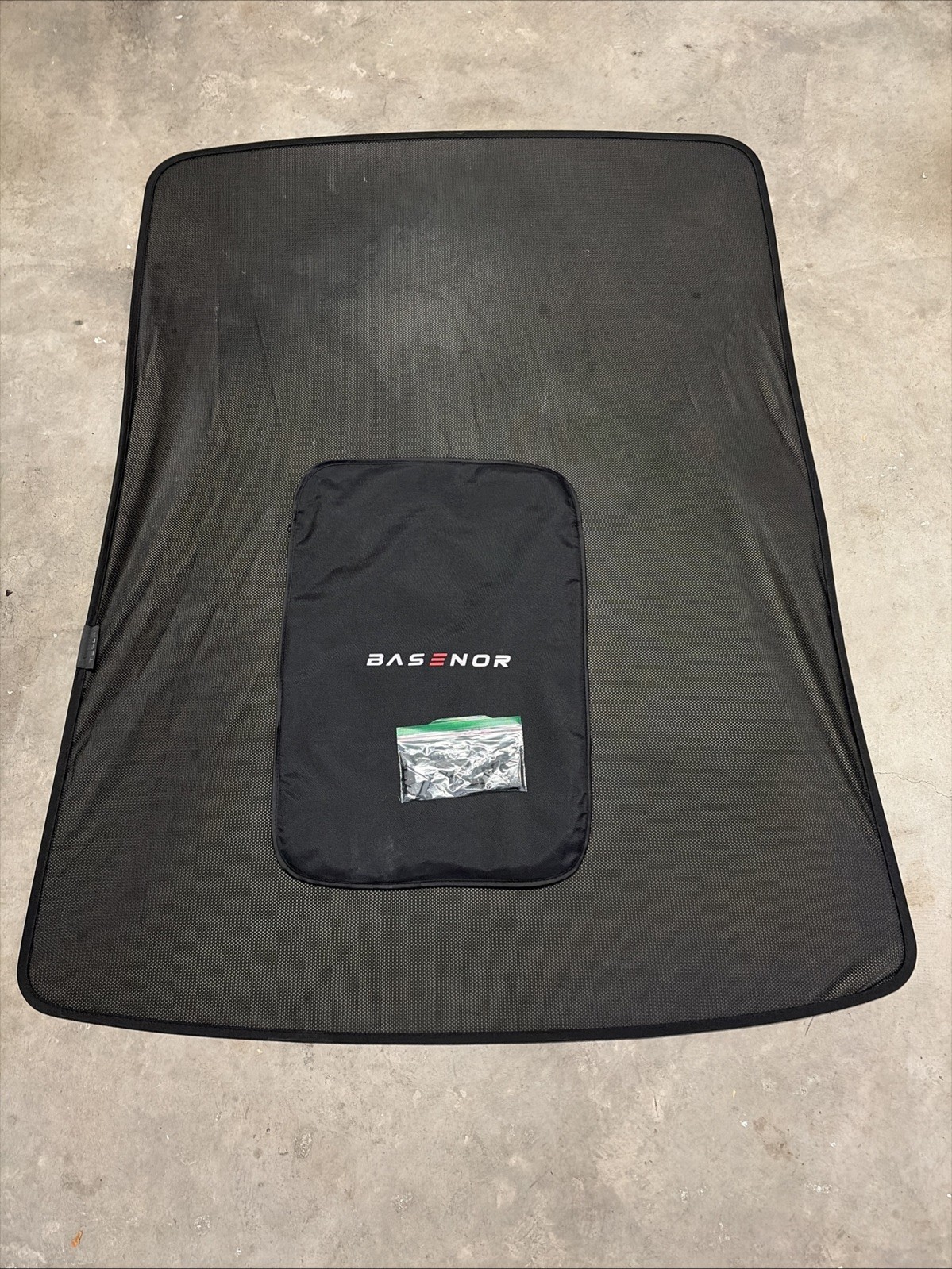 Basenor Model Y Sunroof Easy To Install At Hot Weather And Remove After