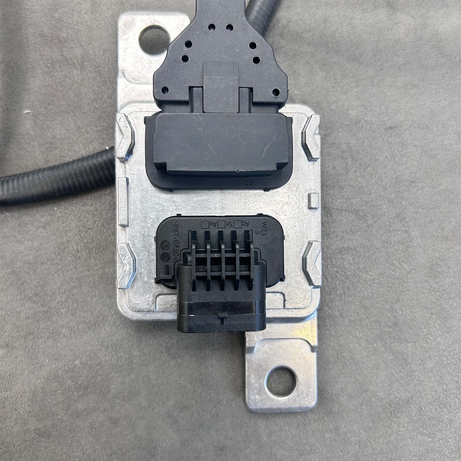 059907807Q Front Nitrogen Oxide Nox Sensor for Audi 2010-2015 Q7 4LB TDI 3.0L@