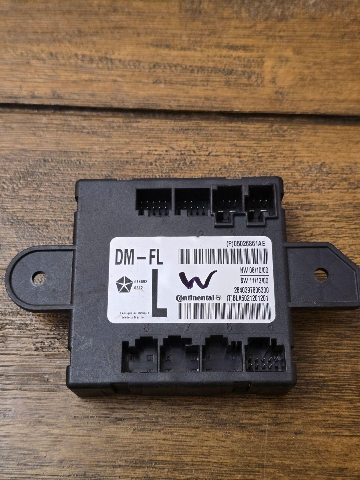 Continental DM-FL Door Control Unit Module 05026861AE Front Left Chrysler Black