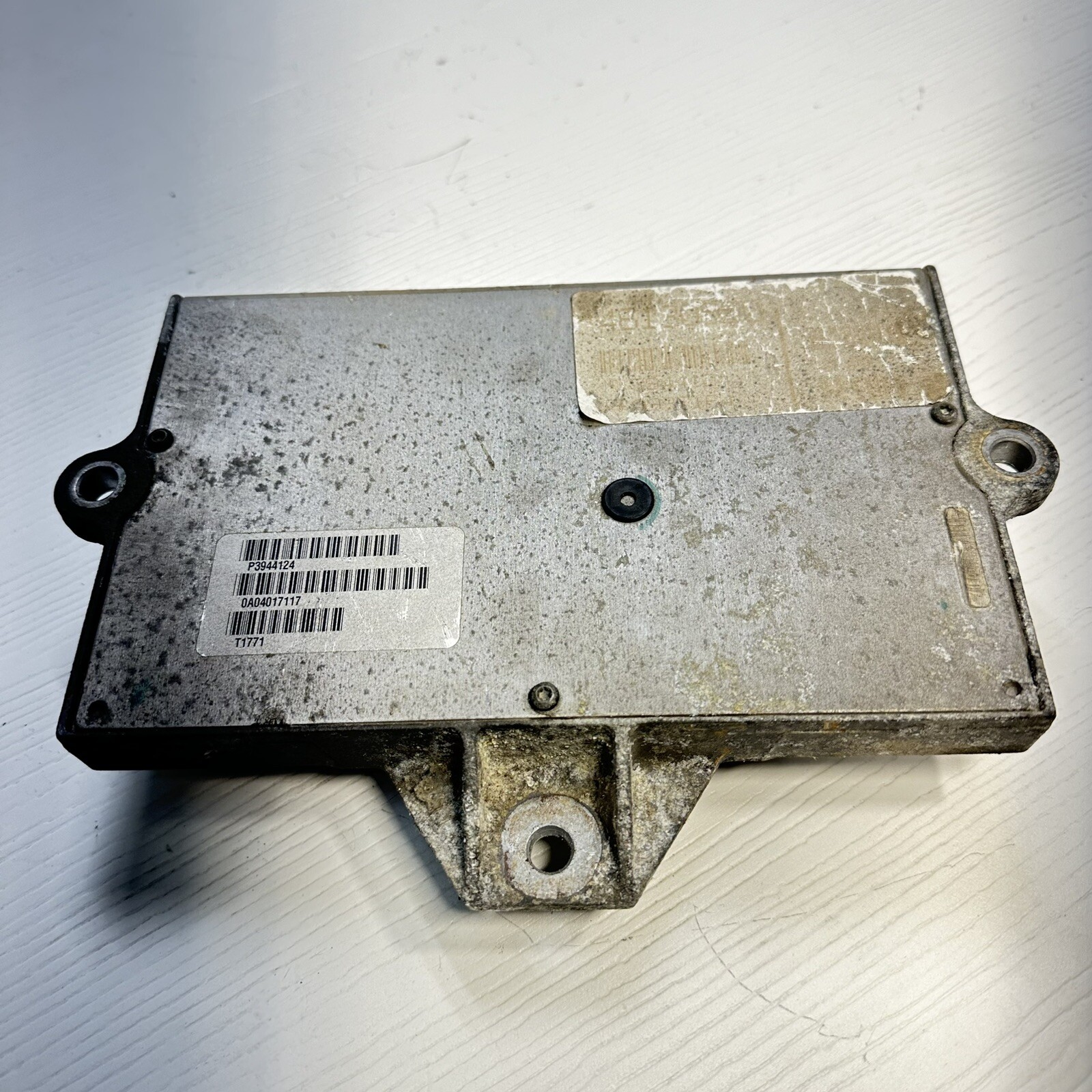 P3944124 CUMMINS 5.9L 24V CONTROL MODULE (ECM)