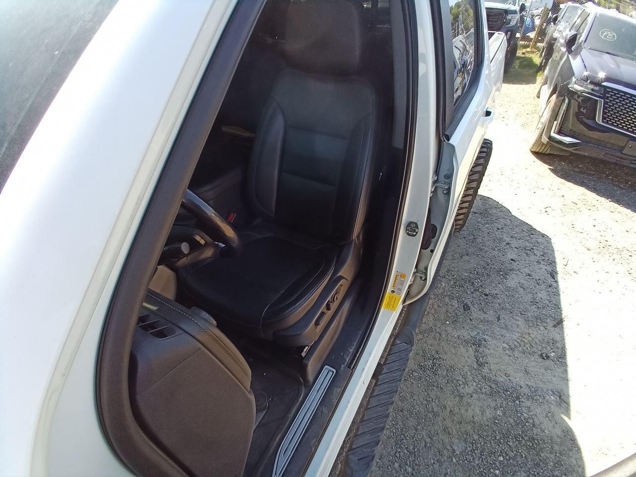 Chassis ECM Communication Right Hand Kick Panel Onstar Fits 20-22 CANYON