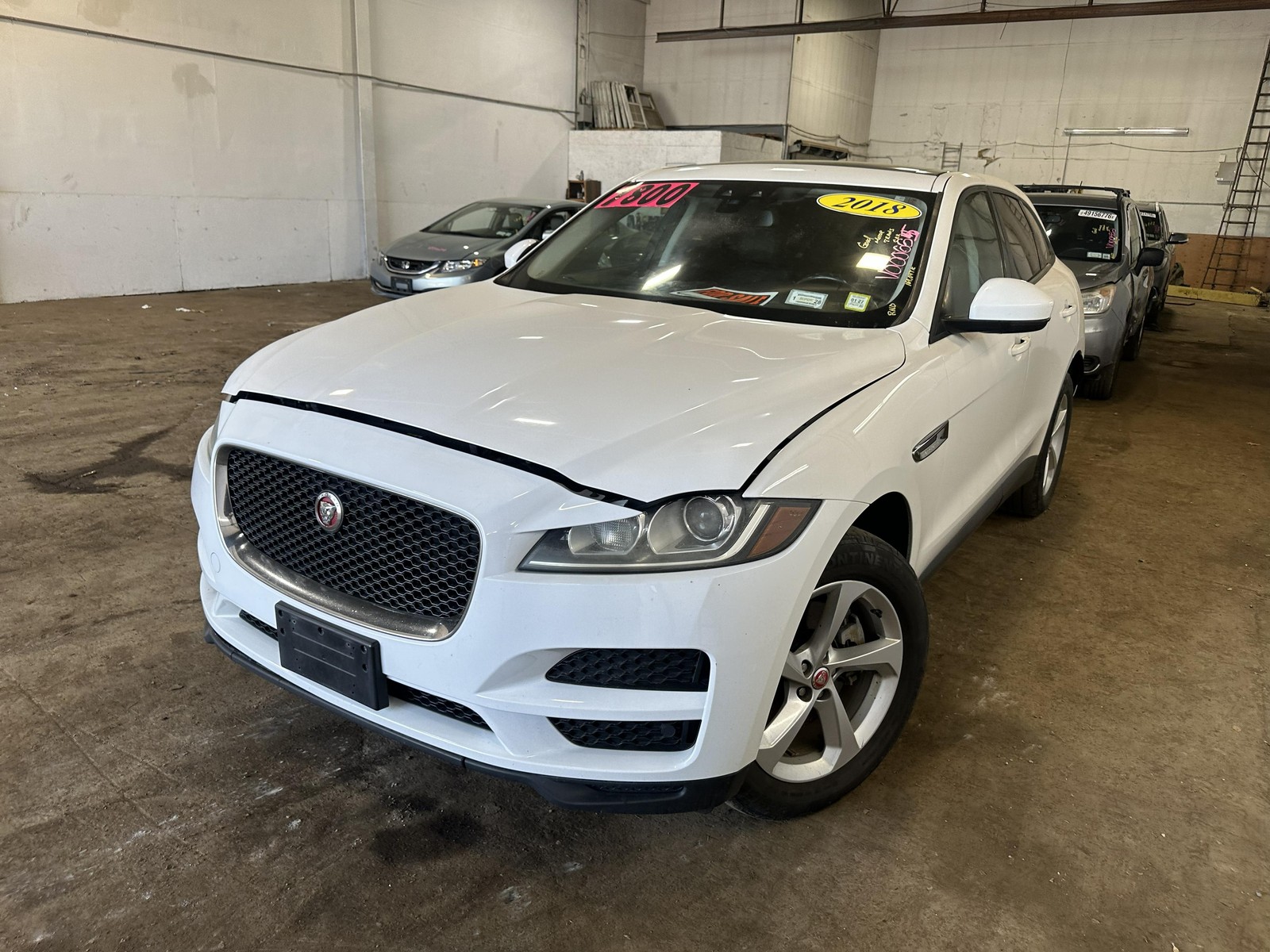 Used Left Headlight Assembly fits: 2018 Jaguar F-pace halogen Left Grade C