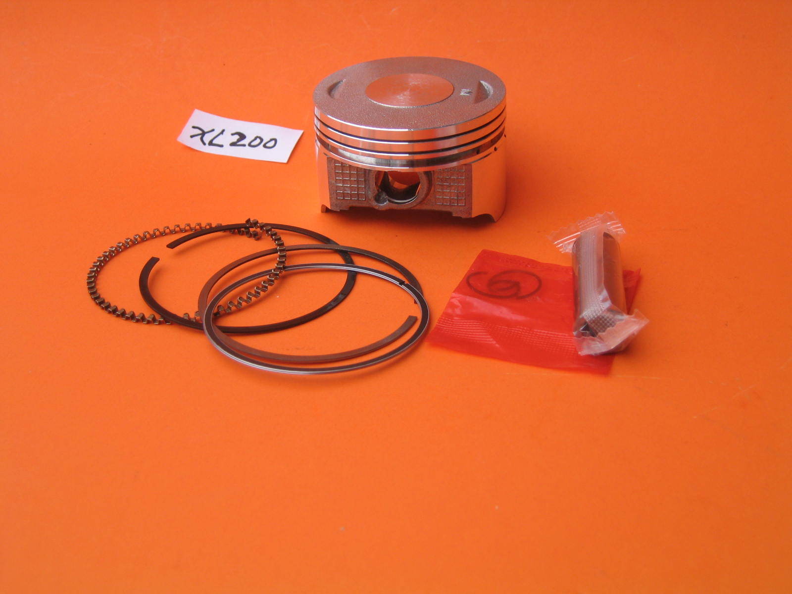 Piston 65.5mm Bore Flat Rings Wrist Pin clips Kit Honda XL 200 13011-KT0-305