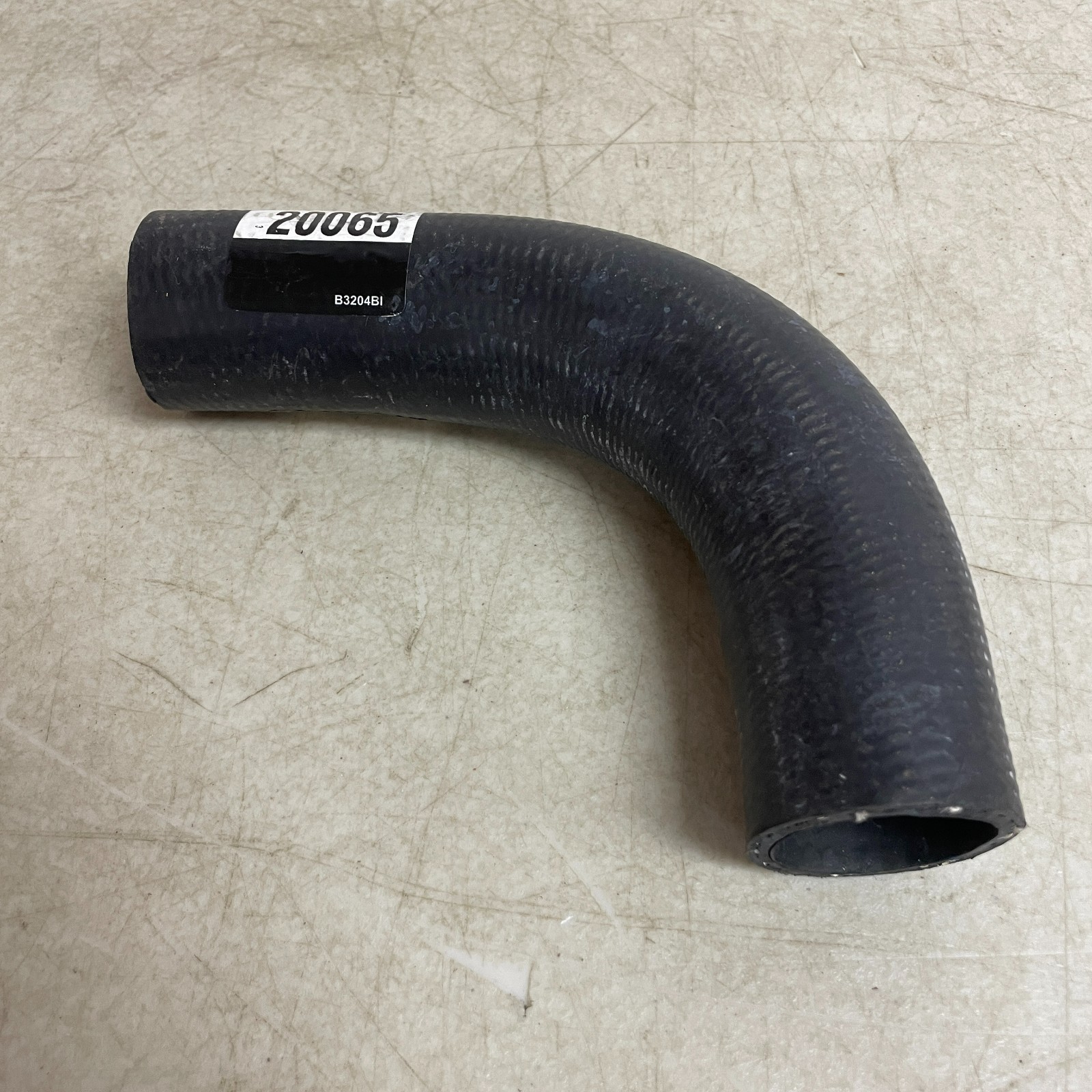 Gates 20065 Premium Molded Radiator Coolant Hose 1½” x 9.8″