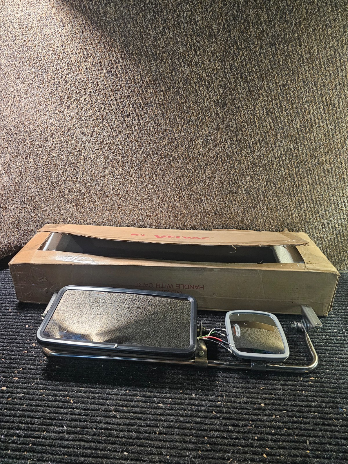 Velvac Motorized West Coast Mirror System *PICTURED ITEM ONLY*