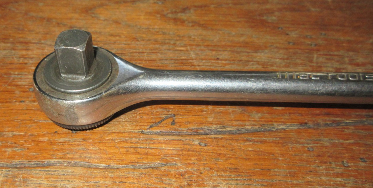 MAC Tools XRR10PA 3/8″ Drive 10″ Round Head Ratchet Bi Material Comfort Handle