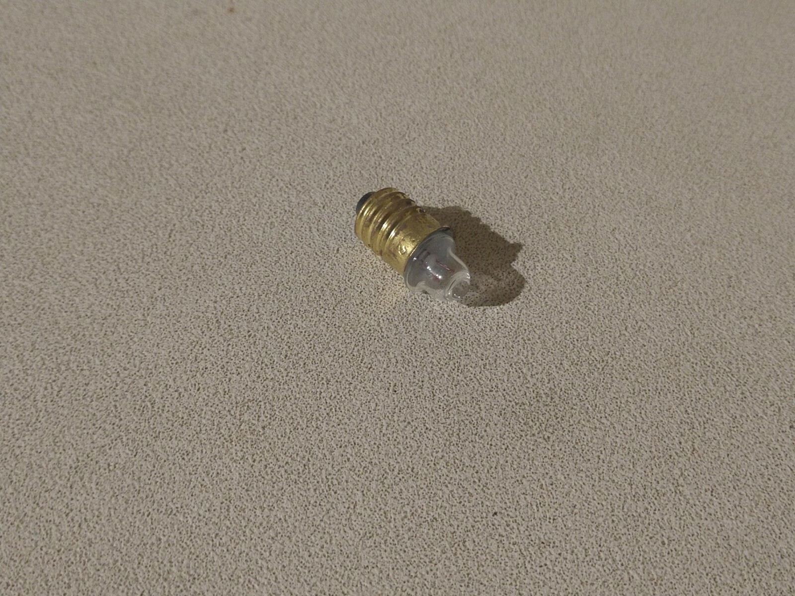 GE Automotive Miniature Light Bulb Pack of 10 Part # 222