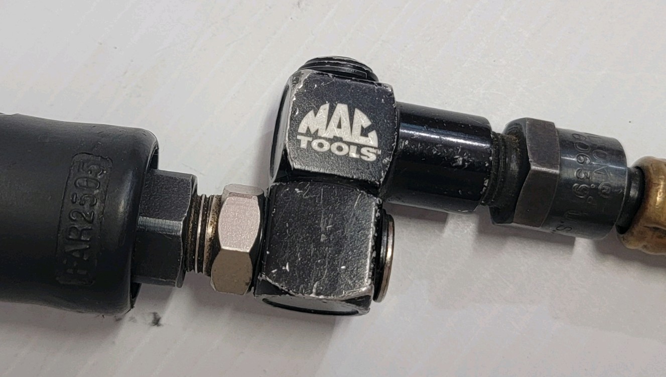 Snap-On FAR2505 3/8″ Ratchet w/ Mac adapter 360-degree rotational