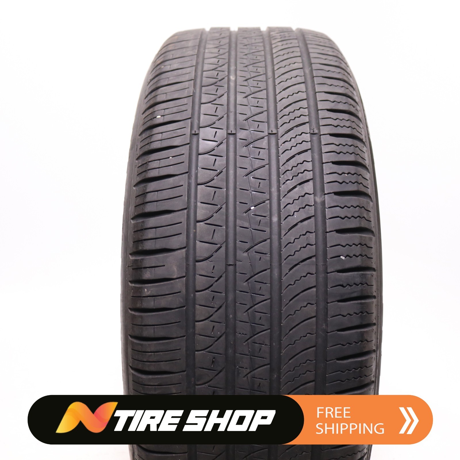 Set of 2 Used 235/55R19 Pirelli Scorpion Zero All Season VOL – 105V – 8-8.5/32