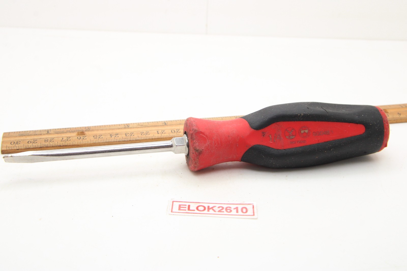 Snap-on SGD4B 1/4″ Tip Flat/Slotted Screwdriver Red/Black Soft Grip USA