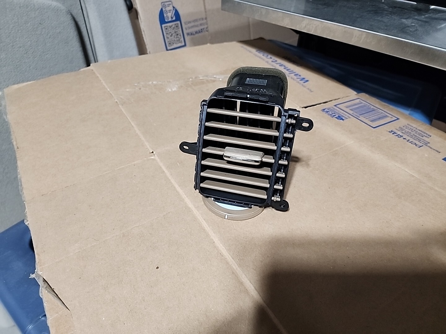 2006-2008 HONDA PILOT DRIVER SIDE DASH A/C AIR VENT OEM R529P
