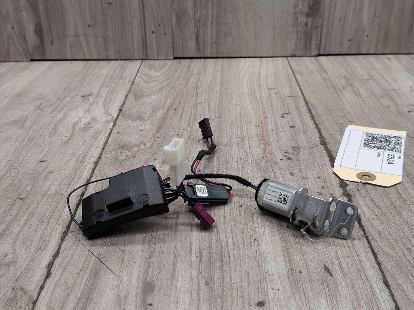 2019-2026 BMW M340i G20 Steering Wheel Vibration Generator Motor 7857778