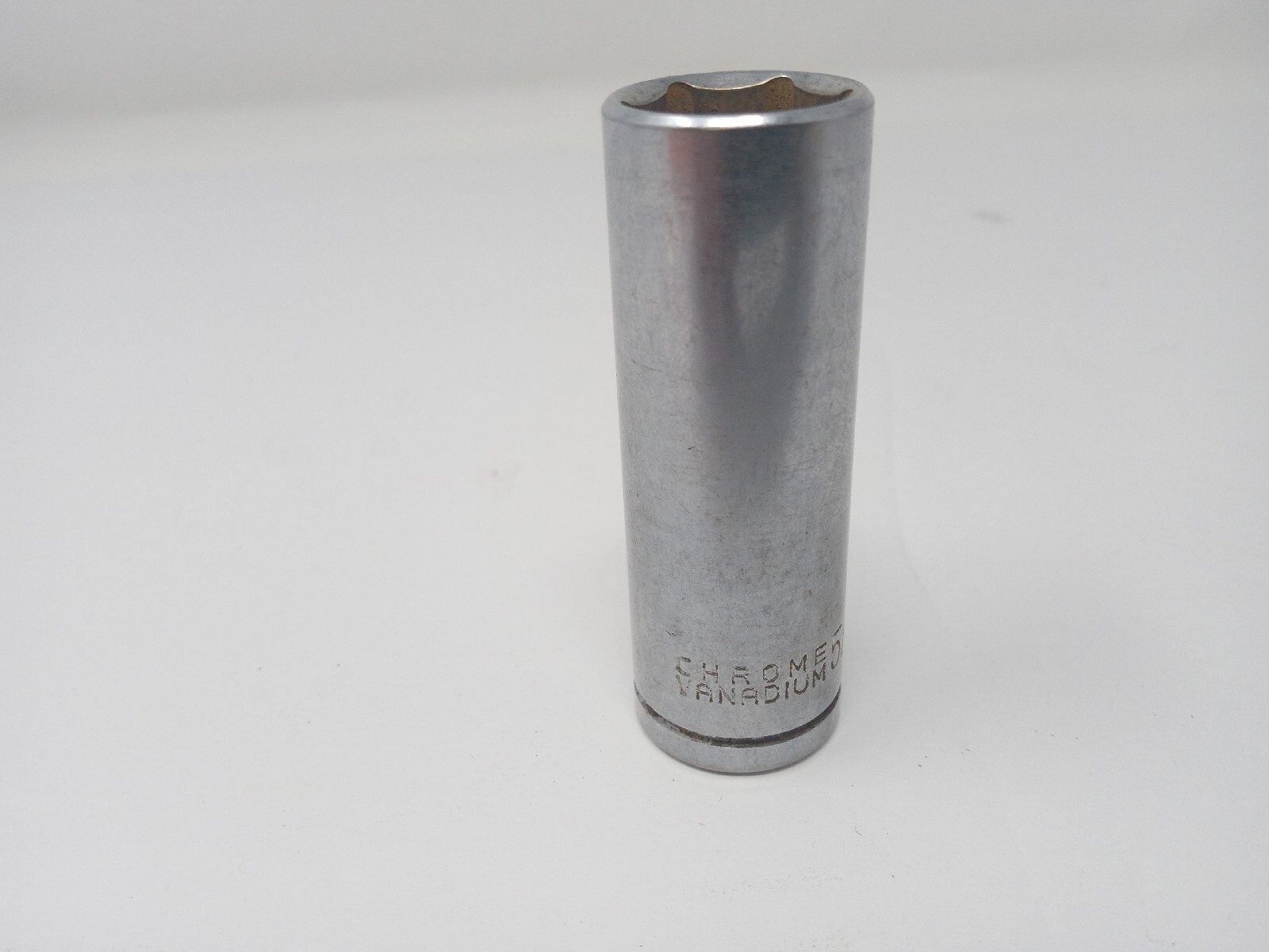 Chrome Vanadium 5/8 inch Deep Socket 3/8 inch Drive 6 point