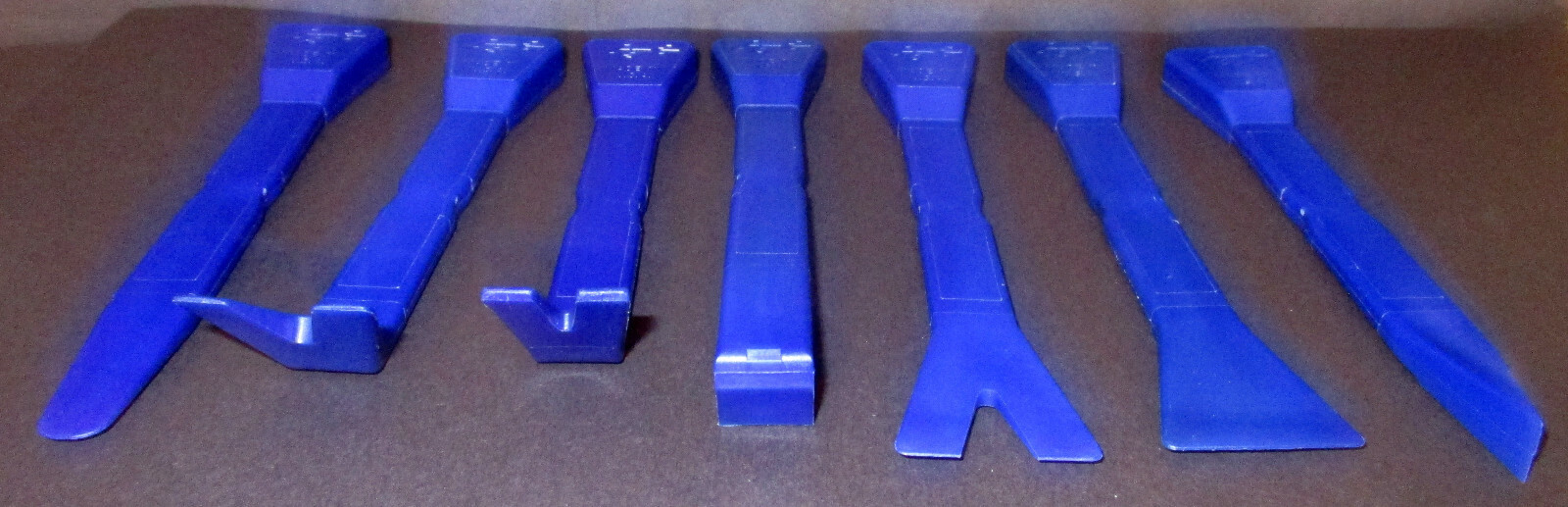 Bojo 7 Pc. Pry/Trim Removal Tools for Car Panels and Radios