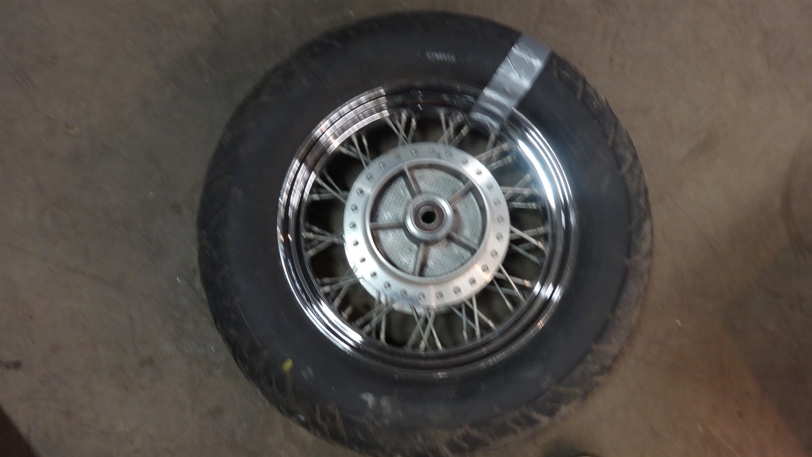 1998 Honda Shadow VT750 Classic H975. rear wheel rim 15in