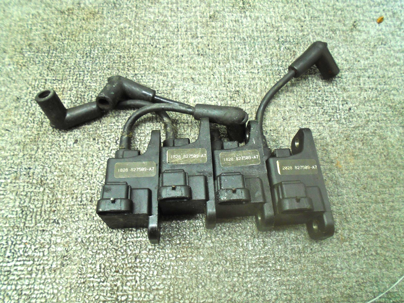CDM MODULE (Set of 4) IGNITION COIL ASSY 827509A7 MERCURY OUTBOARD MOTOR PART