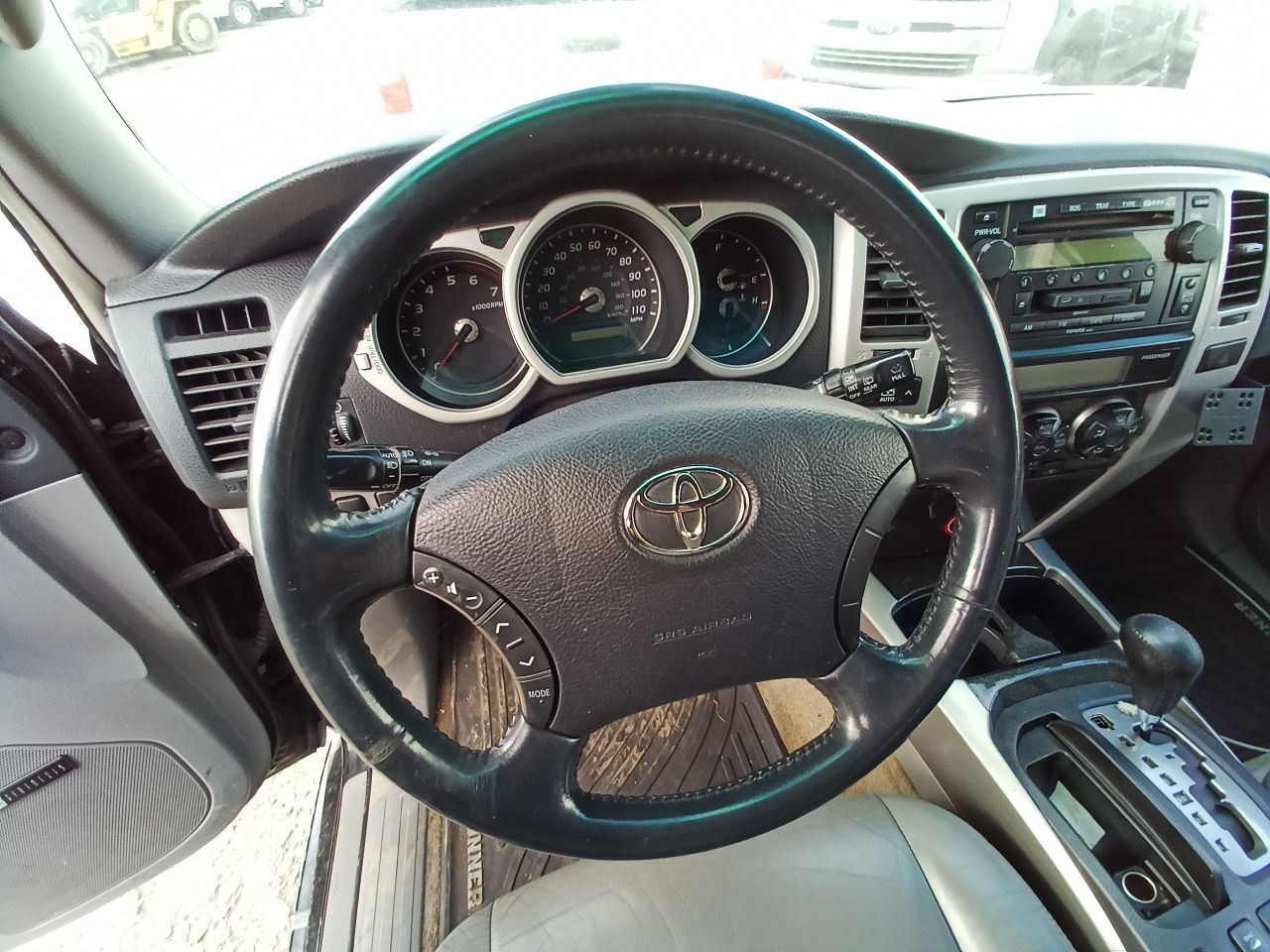 Driver Left Sun Visor Secondary Fits 03-09 4 RUNNER 12798519