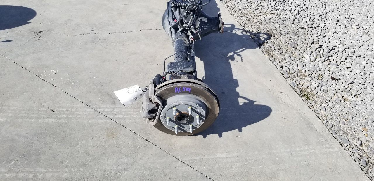 23 CHEVY SILVERADO 1500 REAR AXLE ASSEMBLY 9.5″ RING GEAR 3.42 RATIO GU6