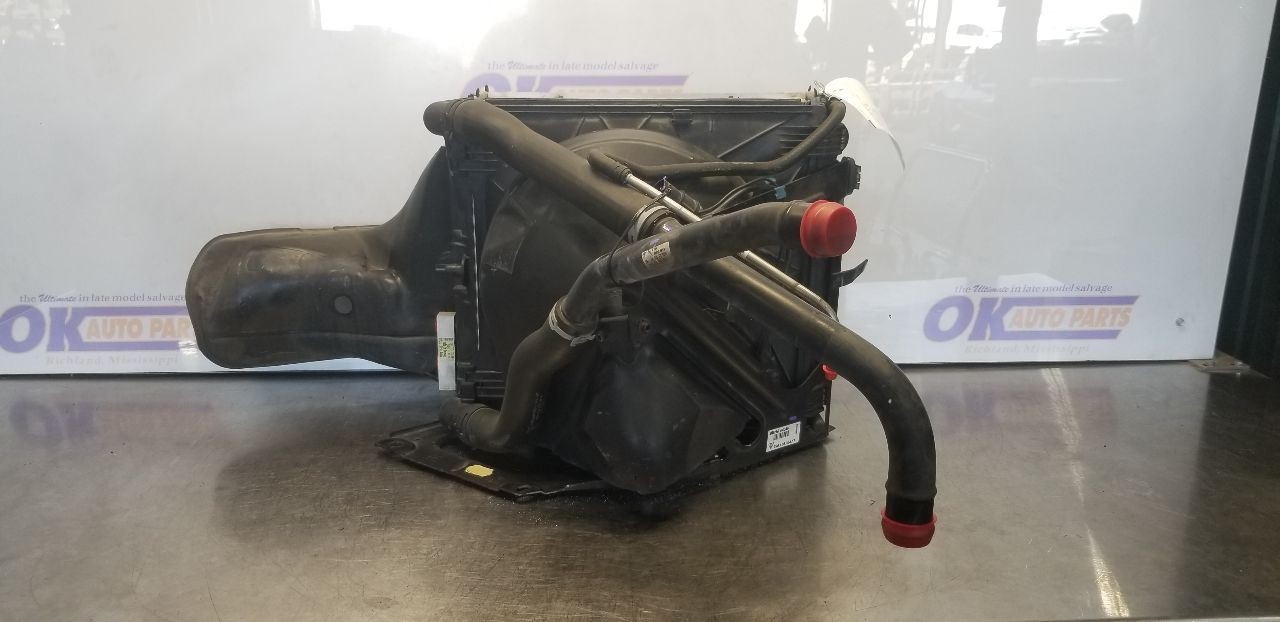 2000 PORSCHE 911 996 CARRERA 3.4L RADIATOR FAN CONDENSER COOLING RIGHT PASSENGER