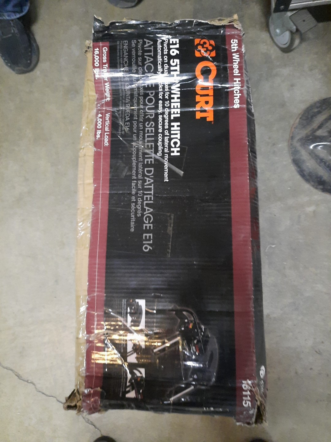 CURT E16 5th Wheel Hitch Fixed Above Bed Rails 16000 Pounds GTW 16115