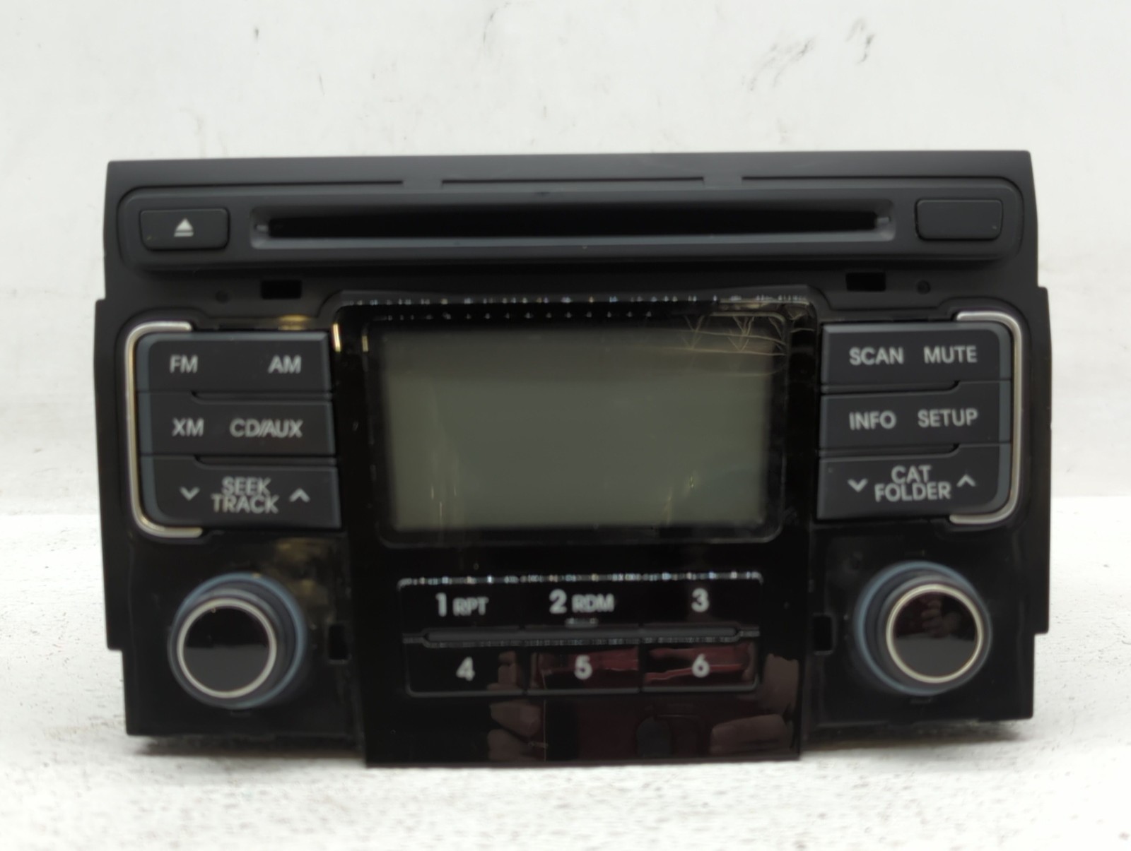 2011-2011 Hyundai Sonata Am Fm Cd Player Radio Receiver V7S33