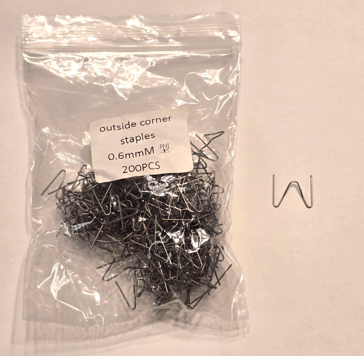 200pk 0.6mm W-Shape Outside Corner Hot Staples fits Most Hot Staplers