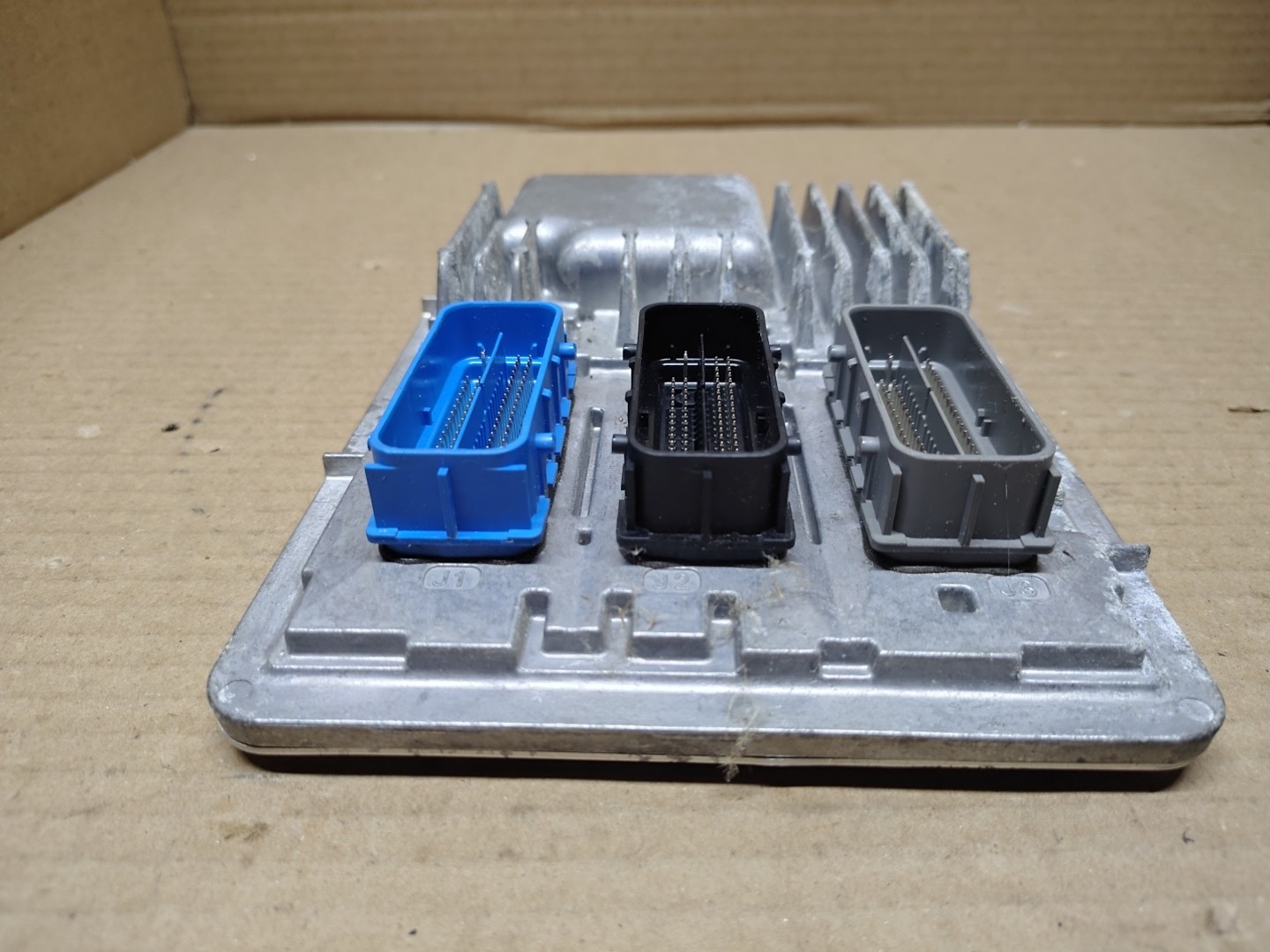 2018-20 Chevrolet Equinox Engine Computer Control Module ECU ECM 12688128