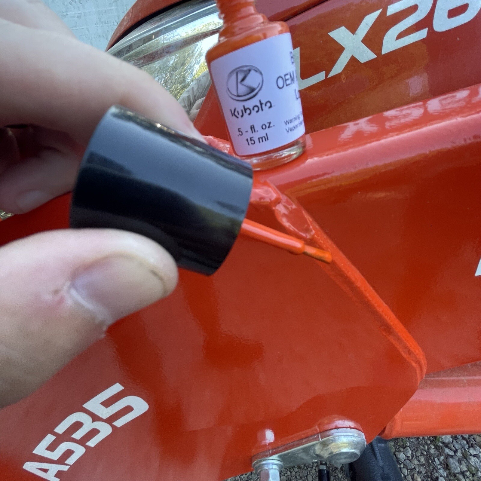 Kubota Tractor Touch-Up Paint Kit, Orange II, w/ Micro Brush FREE SHIP