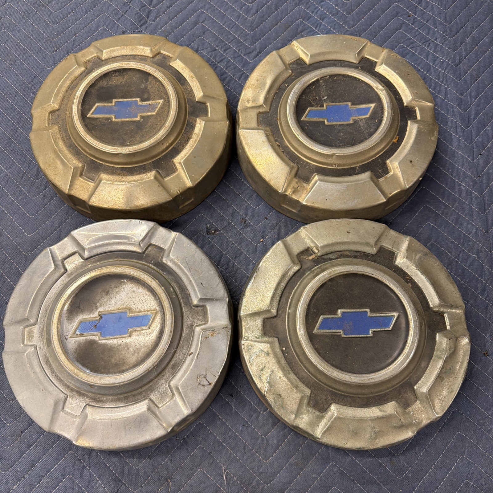 1969-1972 Chevy Truck 1/2 Ton Wheel Center Rim Hubcap Lug Cover Dog Dish C10 OEM
