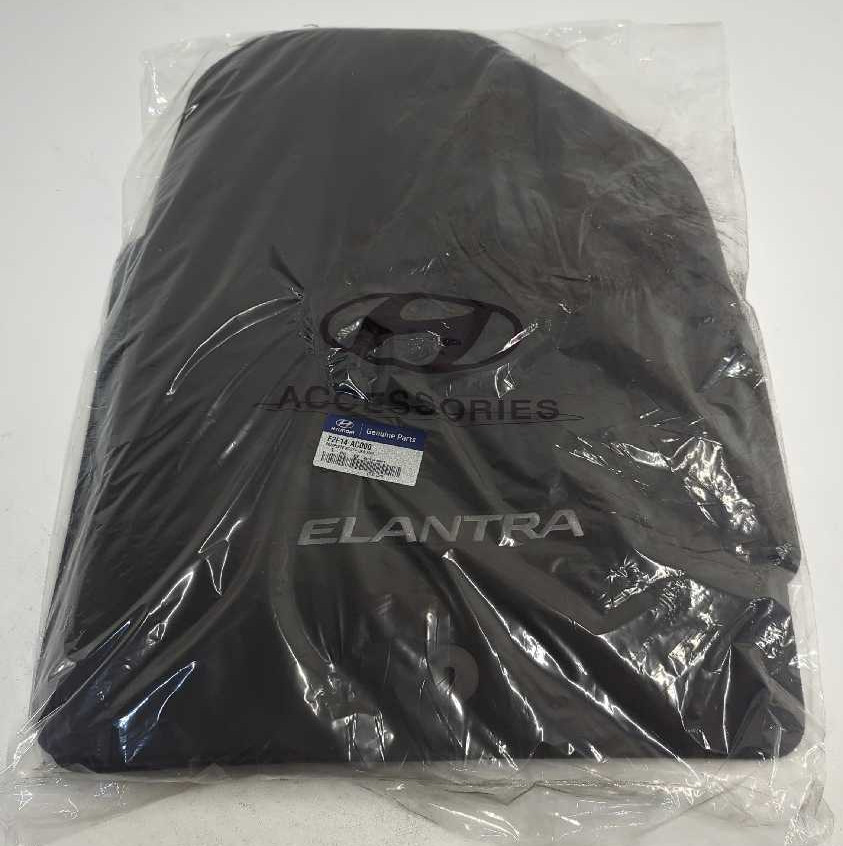 New OEM Genuine Hyundai Floor Mats 2017-2020 Elantra Black Carpet F2F14-AC000