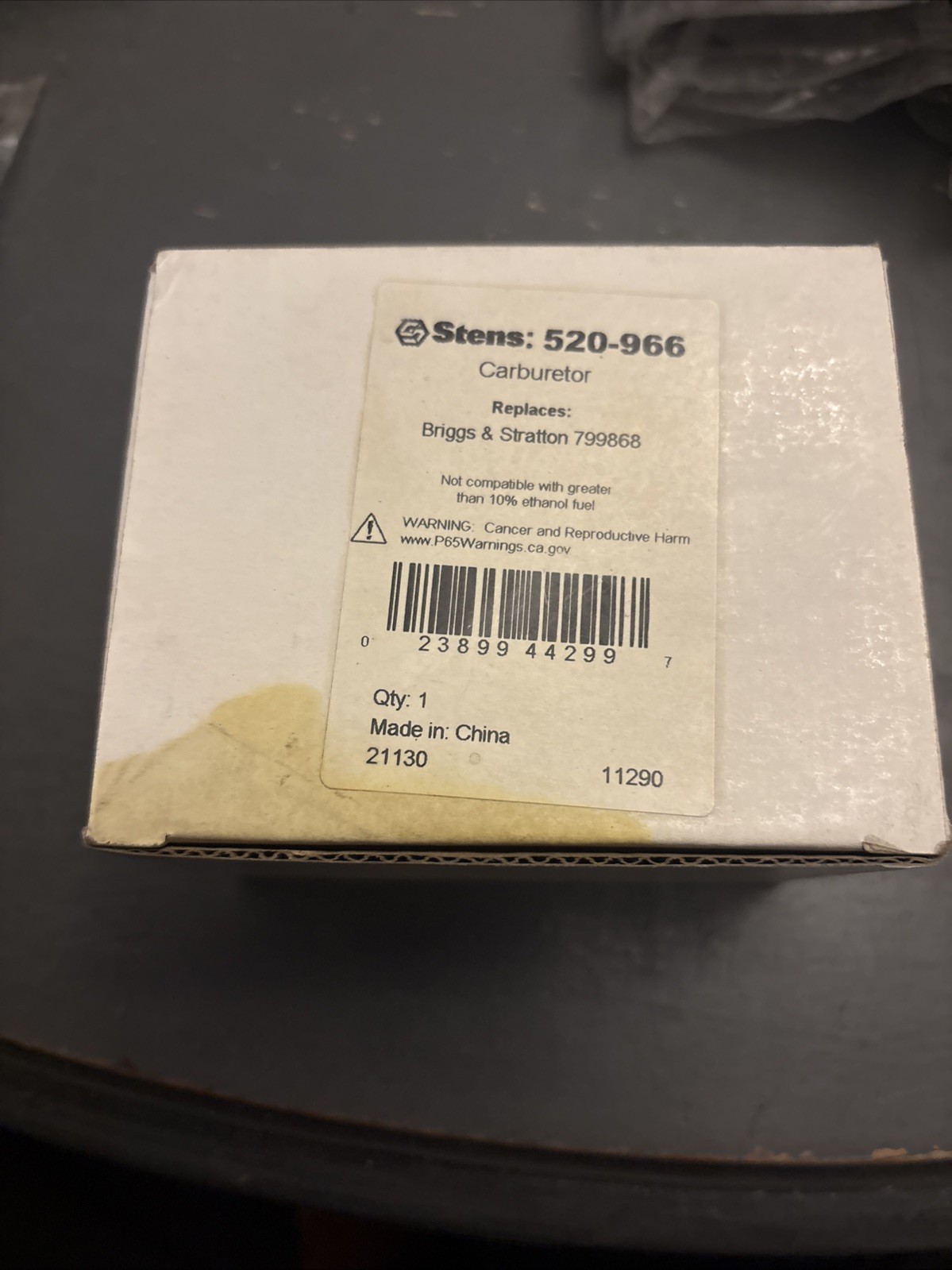 STENS OEM Carburetor Replaces Briggs & Stratton 498170 520-966