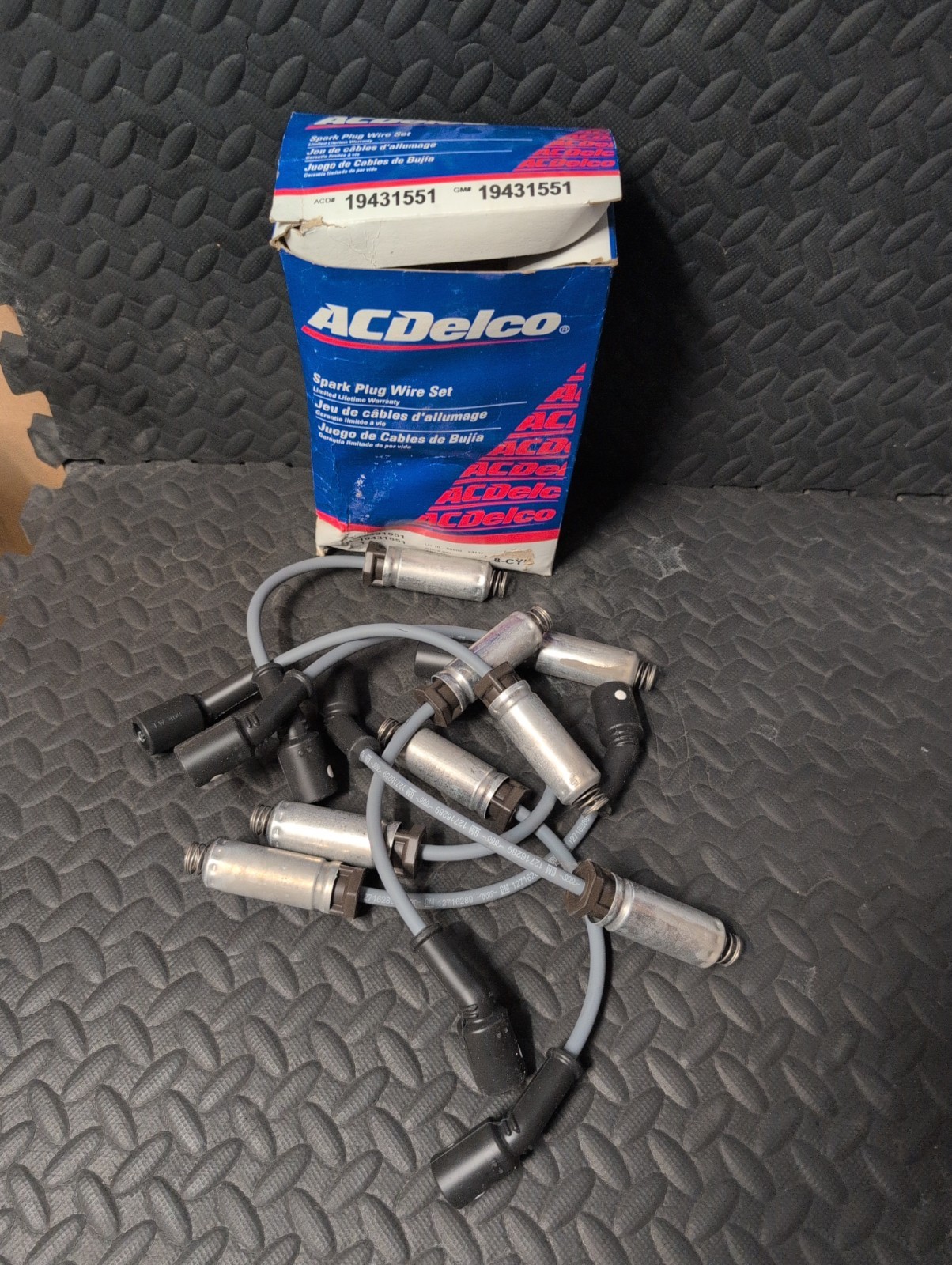 758EE AC Delco Spark Plug Wires Set of 8 New for Chevy Silverado 1500 GM19431551