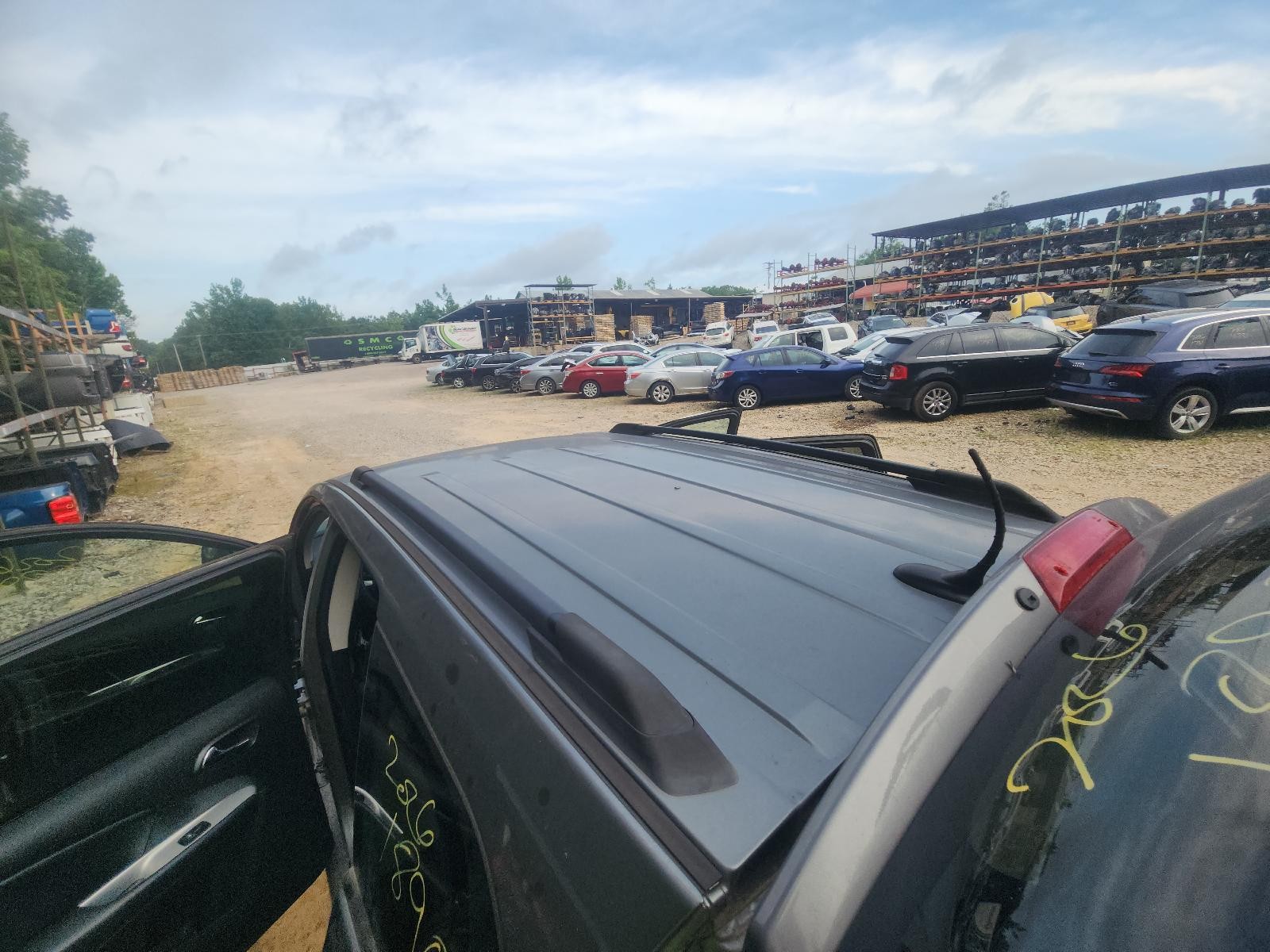 Used Glove Box fits: 2012 Dodge Journey Grade A